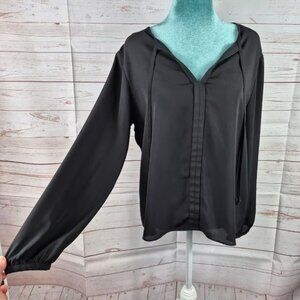 Banana Republic Womens Sz M Black Top Career Office Boho Minimalist Long Sleeve